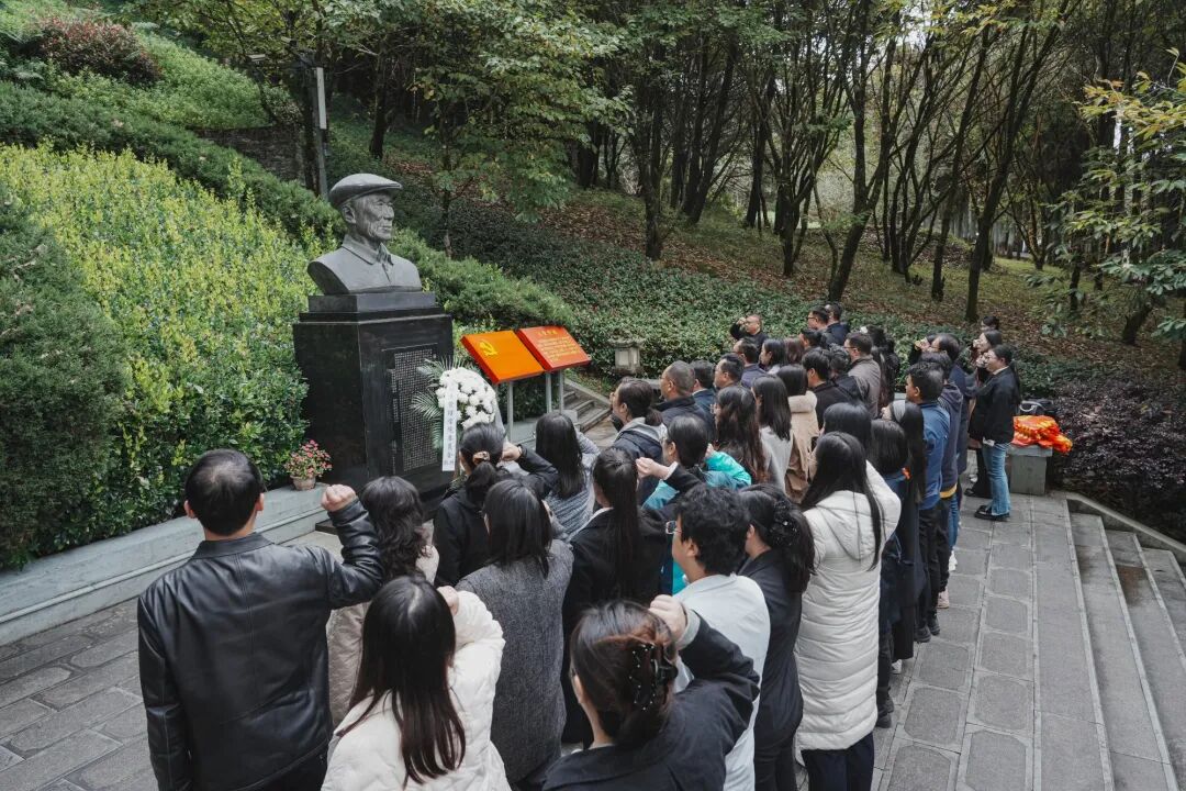 【培训动态】张桂梅思政大讲堂云南经管院分课堂走进云南杨善洲干部学院，传承“最美奋斗者”初心使命